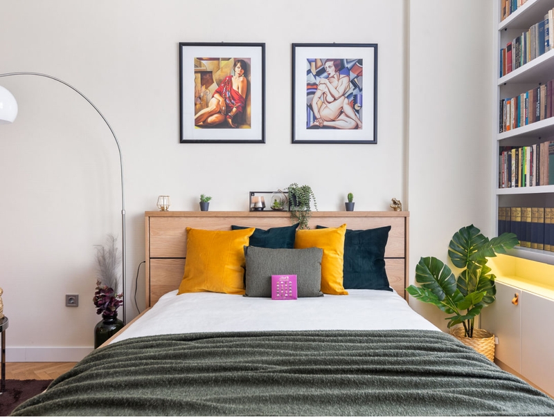 Modern studio apartments, located in the heart of Budapest. The perfect mix of great value, luxury and convenience. These stylish properties are decorated with attention to detail, equipped with Wi-Fi, air-conditioning and cable tv.